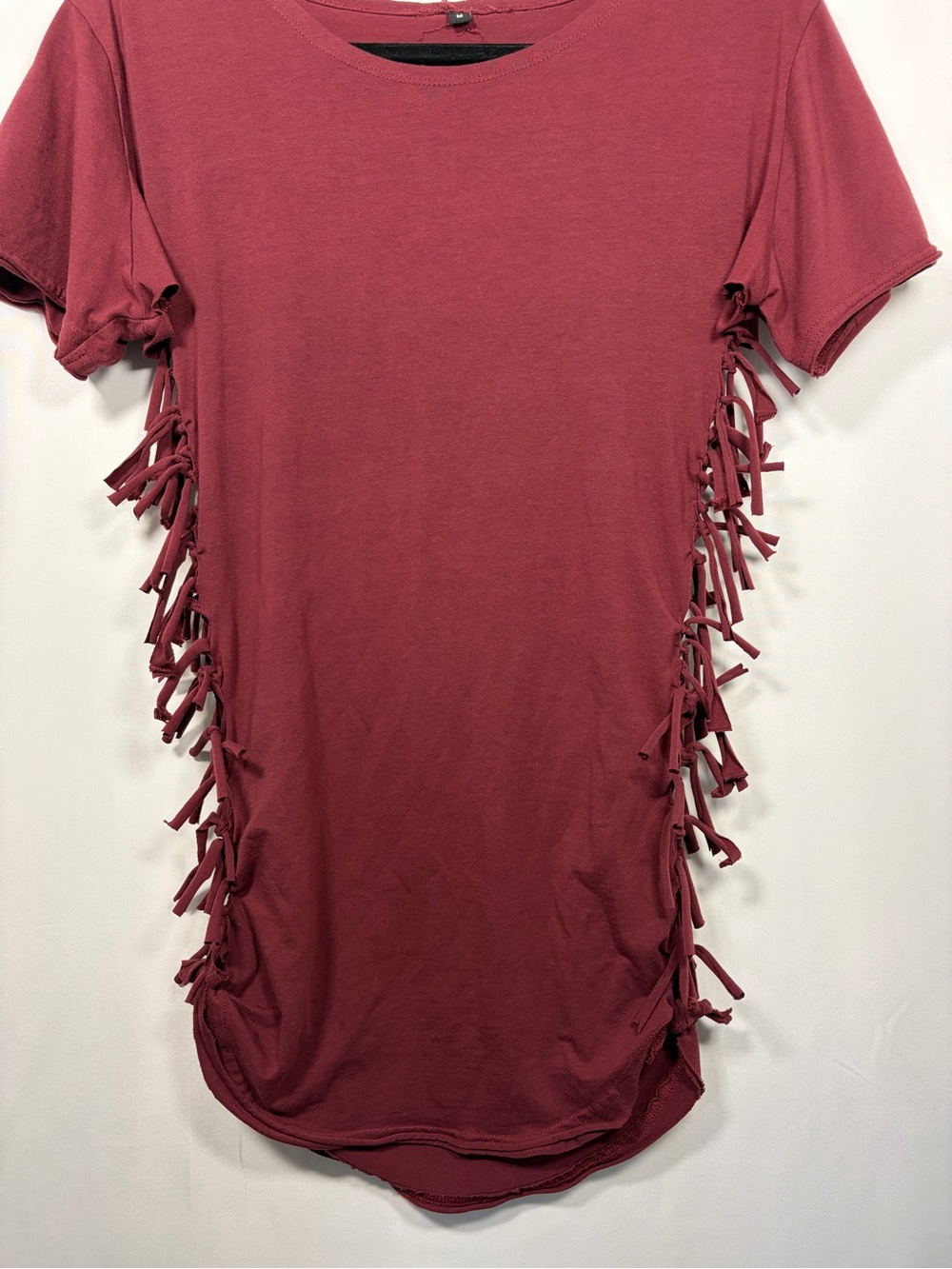 Alphalete Burgundy Short Sleeve Edgy Athleisure Side Knot Fridge Slit Tee Size M